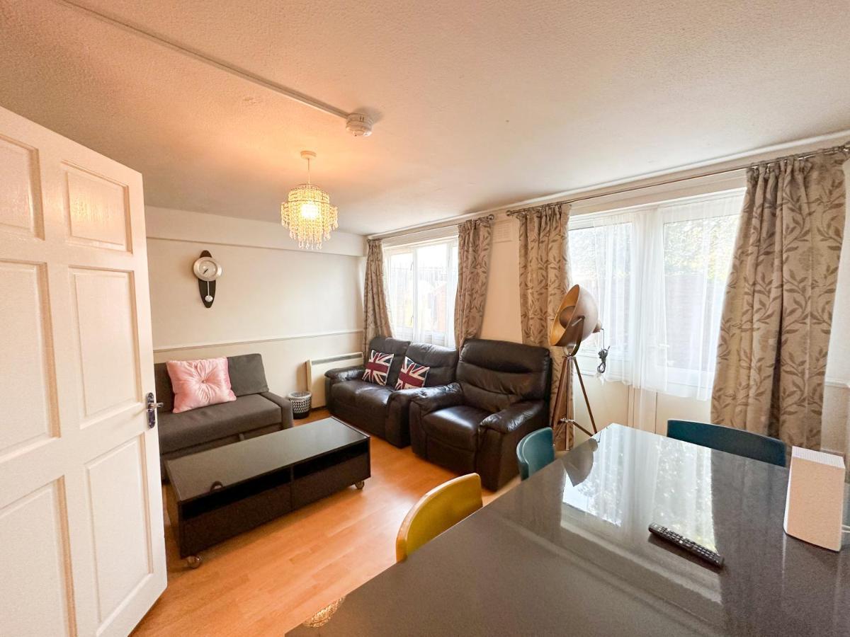 36 O'Leary Square Apartment London Bagian luar foto
