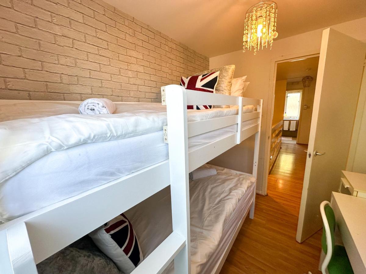 36 O'Leary Square Apartment London Bagian luar foto