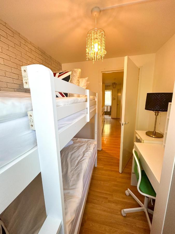 36 O'Leary Square Apartment London Bagian luar foto