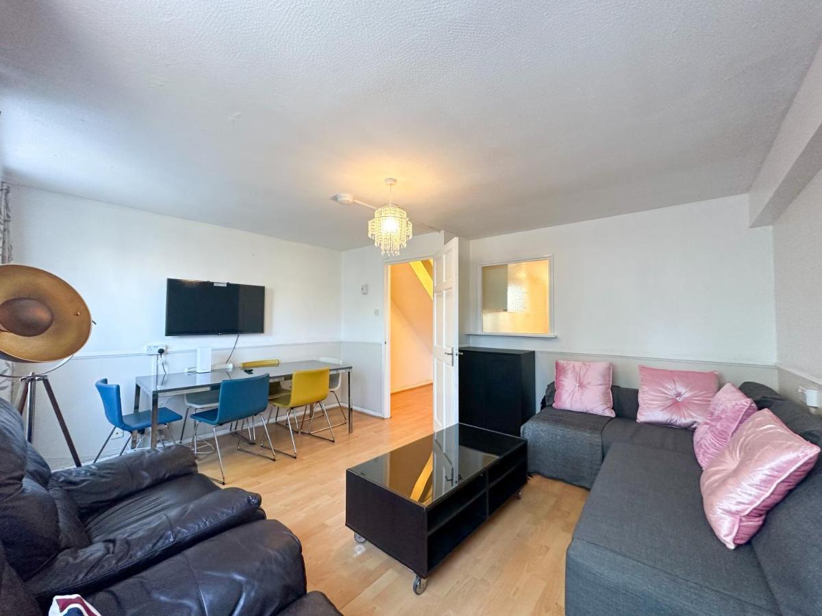 36 O'Leary Square Apartment London Bagian luar foto